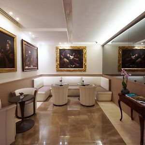 Harry'S Bar Trevi Hotel & Restaurant